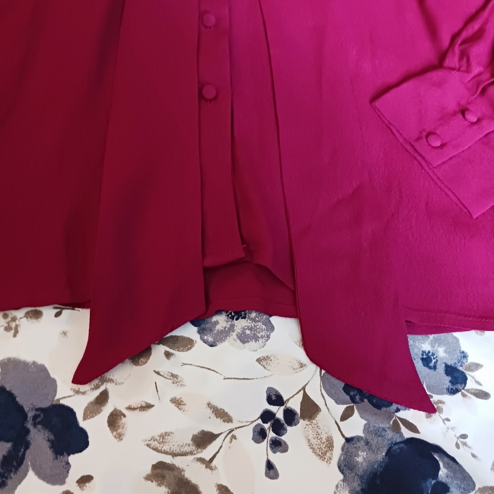 NWT Ruffle Tie Tip - Picture 4 of 7